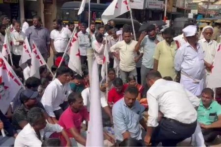 ಉಳ್ಳಾಲ ಠಾಣಾಗೆ ಮುತ್ತಿಗೆ ಹಾಕಲು ಯತ್ನಿಸಿದ ಡಿವೈಎಫ್ ಐ ಕಾರ್ಯಕರ್ತರು