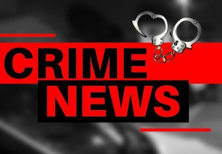 ರಸ್ತೆಯ ಬದಿಯ ಕಾರಿನಲ್ಲಿ ಯುವಕ-ಯುವತಿಯ ಸರಸ : ಪ್ರಶ್ನಿಸಿದ ಪೊಲೀಸ್ ಅಧಿಕಾರಿ ಮೇಲೆ ಕಾರು ಹರಿಸಿ ಪರಾರಿ