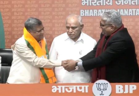 ‘ಕೈ’ ತೊರೆದು ‘ಕಮಲ’ ಹಿಡಿದ ಶೆಟ್ಟರ್ : ಇ ಮೇಲ್ ಮೂಲಕ ಕಾಂಗ್ರೆಸ್ MLC ಸ್ಥಾನಕ್ಕೆ ರಾಜೀನಾಮೆ