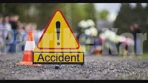 ದ್ವಿಚಕ್ರ ವಾಹನ , ಬಸ್ ನಡುವೆ ಅಪಘಾತ: ಸವಾರ ಸಾವು , ಮತ್ತೋರ್ವ ಗಂಭೀರ