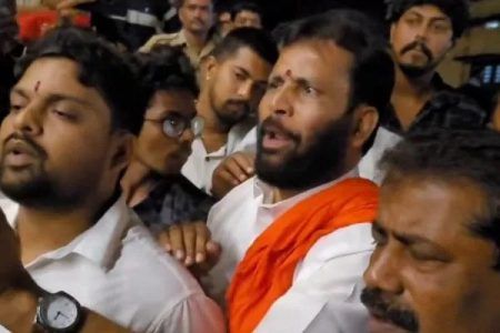 ಪುತ್ತೂರು – ಕಂಬಳ ನೋಡಲು ತೆರಳುತ್ತಿದ್ದ ಅಪ್ರಾಪ್ತ ಬಾಲಕಿಗೆ ಕಿರುಕುಳ ಆರೋಪಿ ಶಾಕೀರ್ ಅರೆಸ್ಟ್