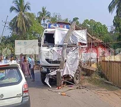 ಬೆಳ್ತಂಗಡಿ: ಪಾದಚಾರಿಗಳ ಮೇಲೆ ಹರಿದ ಲಾರಿ – ಇಬ್ಬರು ಮೃತ್ಯು