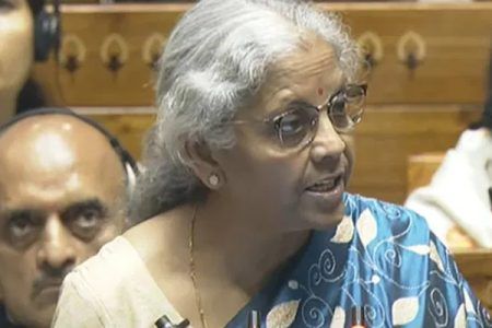 ‘ಕೇಂದ್ರ ಸರ್ಕಾರ’ದಿಂದ ಮಹಿಳೆಯರನ್ನು ಲಕ್ಷಾಧಿಪತಿಗಳನ್ನಾಗಿ ಮಾಡಲು ‘ಲಖ್ ಪತಿ ದೀದಿ ಯೋಜನೆ’ ಜಾರಿ