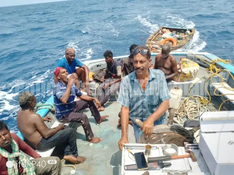ಮಂಗಳೂರಿನಿಂದ ಲಕ್ಷದ್ವೀಪಕ್ಕೆ ಹೊರಟ ಸರಕು ನೌಕೆ ಮುಳುಗಡೆ- ಪವಾಡ ಸದೃಶ್ಯರಾಗಿ ಪಾರಾದ 8 ಮಂದಿ