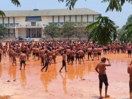 ಸುರತ್ಕಲ್: ಎನ್ಐಟಿಕೆ ನೀರು ಪೋಲು ಮಾಡಿ ಹೋಳಿ ಆಚರಣೆ – ವ್ಯಾಪಕ ಆಕ್ರೋಶ