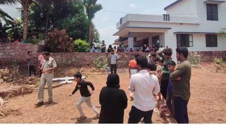 ಜನರ ಆತಂಕಕ್ಕೆ ಕಾರಣವಾದ ಅಪರಿಚಿತ ದ್ರೋಣ್, ಸ್ಥಳಕ್ಕೆ ಪೊಲೀಸರ ದೌಡು..!!