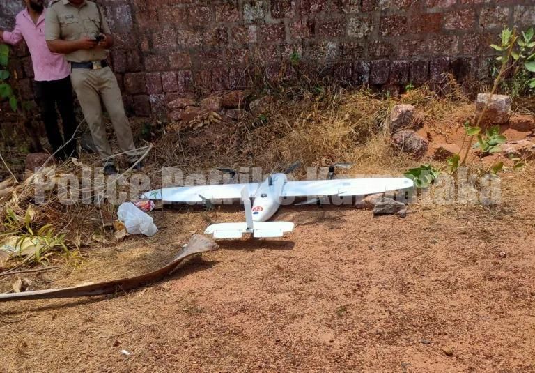 ಮಂಜೇಶ್ವರ: ವಿಮಾನ ಆಕಾರದ ಡ್ರೋನ್ ಪತ್ತೆ- ಸಾರ್ವಜನಿಕರಲ್ಲಿ ಆತಂಕ