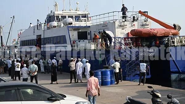 ಲಕ್ಷದ್ವೀಪದ ಪ್ರಯಾಣಿಕರ ಹಡಗು ಮಂಗಳೂರಿಗೆ ಆಗಮನ