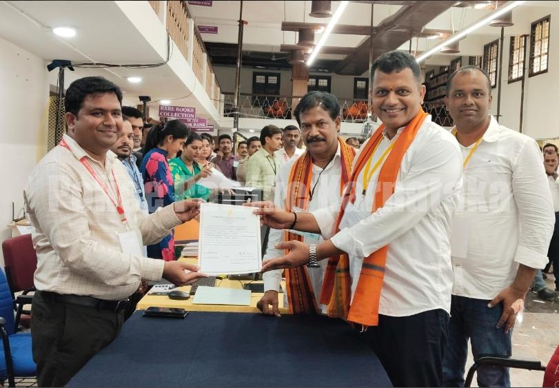 ಮಂಗಳೂರು : ಪ್ರಮಾಣಪತ್ರ ಸ್ವೀಕರಿಸಿದ ಕ್ಯಾಪ್ಟನ್ ಬ್ರಿಜೇಶ್ ಚೌಟ