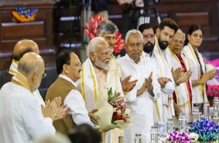 BREAKING : ಪ್ರಮಾಣವಚನ ಸ್ವೀಕಾರಕ್ಕೂ ಮುನ್ನ ʻNDAʼ ನಾಯಕರಿಗೆ ಚಹಾಕೂಟ ಏರ್ಪಡಿಸಿದ ನರೇಂದ್ರ ಮೋದಿ