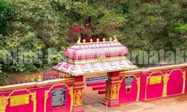 ಉಳ್ಳಾಲ: ಫೇಸ್ಬುಕ್ನಲ್ಲಿ ಕೊರಗಜ್ಜ ಭಕ್ತರಿಂದ ದೇಣಿಗೆ ಸಂಗ್ರಹ: ಆಡಳಿತ ಮಂಡಳಿಯಿಂದ ದೂರು ದಾಖಲು