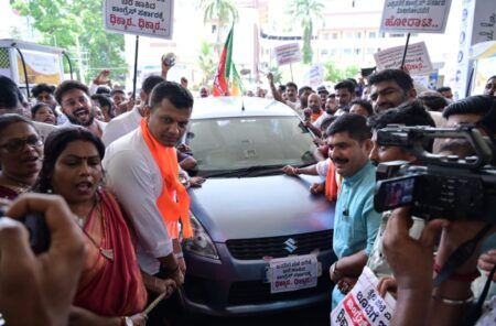 ಮಂಗಳೂರು: ತೈಲ ಬೆಲೆ ಏರಿಕೆ ಖಂಡಿಸಿ ಬಿಜೆಪಿ ವಿನೂತನ ಪ್ರತಿಭಟನೆ..!