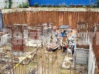 ಮಂಗಳೂರು: ಕಟ್ಟಡ ಕಾಮಗಾರಿ ವೇಳೆ ಮಣ್ಣಿನಡಿಗೆ ಸಿಲುಕಿದ ಕಾರ್ಮಿಕರು- ಮುಂದುವರಿದ ಶೋಧ..!