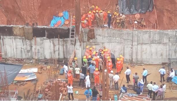 ಮಂಗಳೂರು: ಮಣ್ಣು ಕುಸಿದು ದುರಂತ – ಗುತ್ತಿಗೆದಾರ ಸಹಿತ ಮೂವರ ವಿರುದ್ಧ ಪ್ರಕರಣ ದಾಖಲು