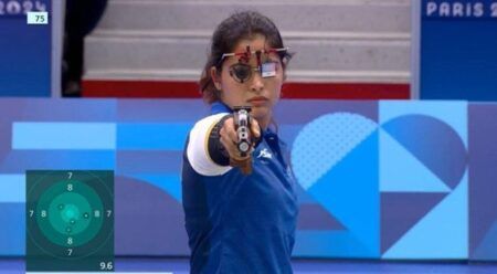 ಪ್ಯಾರಿಸ್ ಒಲಿಂಪಿಕ್ಸ್; ಭಾರತಕ್ಕೆ ಮೊದಲ ಪದಕ – ಐತಿಹಾಸಿಕ ಗೆಲುವಿನೊಂದಿಗೆ ಕಂಚು ಗೆದ್ದ ಮನು ಭಾಕರ್