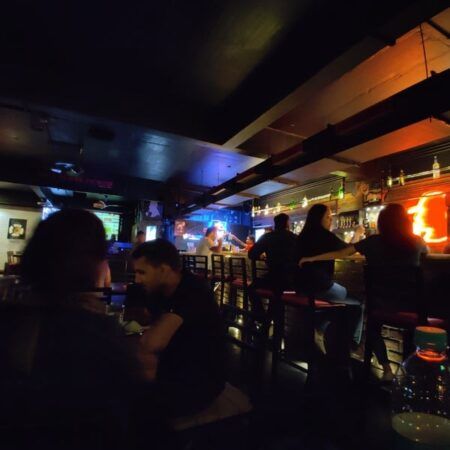 ಮಂಗಳೂರು : ಫೊರಮ್ಮಾಲ್ನಲ್ಲಿರುವ ಶೆರ್ಲಾಕ್ ಪಬ್ ನಲ್ಲಿ ಯುವತಿಯ ಮಾನಭಂಗಕ್ಕೆ ಯತ್ನ..!