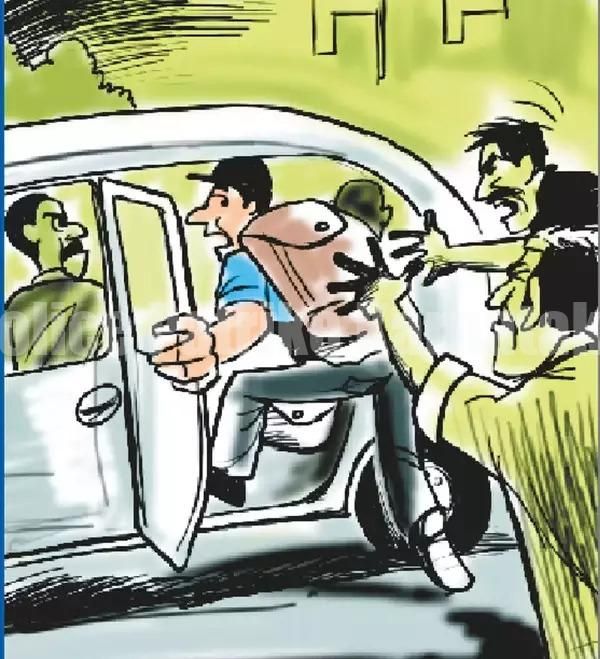 ಮಂಗಳೂರಿನಲ್ಲಿ ಕೇರಳ ಉದ್ಯಮಿ ಅಪಹರಣ,10 ಲಕ್ಷ ಹಣಕ್ಕೆ ಬೇಡಿಕೆ ಇಟ್ಟ ನಾಲ್ವರ ತಂಡ..!?