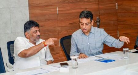 ರಸ್ತೆ ಗುಂಡಿ ಮುಚ್ಚಲು ಸೆ.15ರವರೆಗೆ ಗಡು, ವಿಫಲವಾದರೆ ಸಸ್ಪೆಂಡ್ ಫಿಕ್ಸ್!!