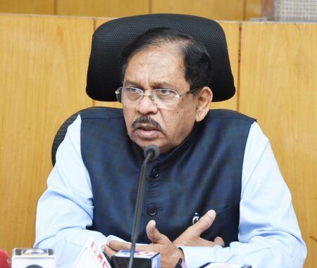 ಮಂಗಳೂರು: ಡ್ರಗ್ಸ್ ದಂಧೆ ನಡೆದಲ್ಲಿ ಆಯಾ ಠಾಣಾ ವ್ಯಾಪ್ತಿಯ ಪೊಲೀಸ್ ಅಧಿಕಾರಿಗಳೇ ಹೊಣೆ – ಗೃಹಸಚಿವ ಪರಮೇಶ್ವರ್ ಖಡಕ್ ವಾರ್ನಿಂಗ್