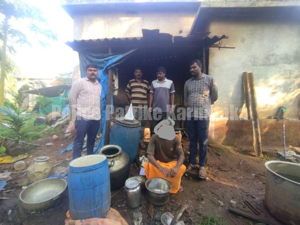 ಬಂಟ್ವಾಳ : ಅಕ್ರಮ ಕಳ್ಳಬಟ್ಟಿ ತಯಾರಿಕೆ – ಆರೋಪಿ ಪೊಲೀಸರ ವಶಕ್ಕೆ