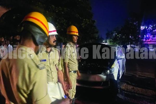 ಮಂಗಳೂರು: ಚಲಿಸುತ್ತಿದ್ದ ಕಾರಿನಲ್ಲಿ ಕಾಣಿಸಿಕೊಂಡ ಬೆಂಕಿ- ಪ್ರಯಾಣಿಕರು ಪಾರು..!