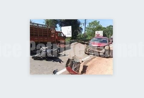 ಕಾರು-ಬೈಕ್ ನಡುವೆ ಅಪಘಾತ- ಬೈಕ್ ಸವಾರ ಗಂಭೀರ..!