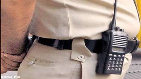 ಪಿಎಸ್ಐ ಜೀಪಿನಿಂದಲೇ ವಾಕಿಟಾಕಿ ಕಳವು!!