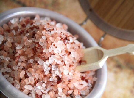 ಇನ್ಮುಂದೆ ಯಾರೂ ‘ಹಿಮಾಲಯನ್ ಉಪ್ಪು’ ಬಳಸಬೇಡಿ.! ಆರೋಗ್ಯ ಇಲಾಖೆ ಎಚ್ಚರಿಕೆ