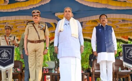 ಪೊಲೀಸರು ದಕ್ಷತೆಯಿಂದ ಕೆಲಸ ಮಾಡಿದರೇ ಸಮಾಜದಲ್ಲಿ ಶಾಂತಿ, ನೆಮ್ಮದಿ ನೆಲೆಸುತ್ತದೆ: ಸಿಎಂ ಸಿದ್ಧರಾಮಯ್ಯ