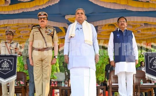 ಪೊಲೀಸರು ದಕ್ಷತೆಯಿಂದ ಕೆಲಸ ಮಾಡಿದರೇ ಸಮಾಜದಲ್ಲಿ ಶಾಂತಿ, ನೆಮ್ಮದಿ ನೆಲೆಸುತ್ತದೆ: ಸಿಎಂ ಸಿದ್ಧರಾಮಯ್ಯ