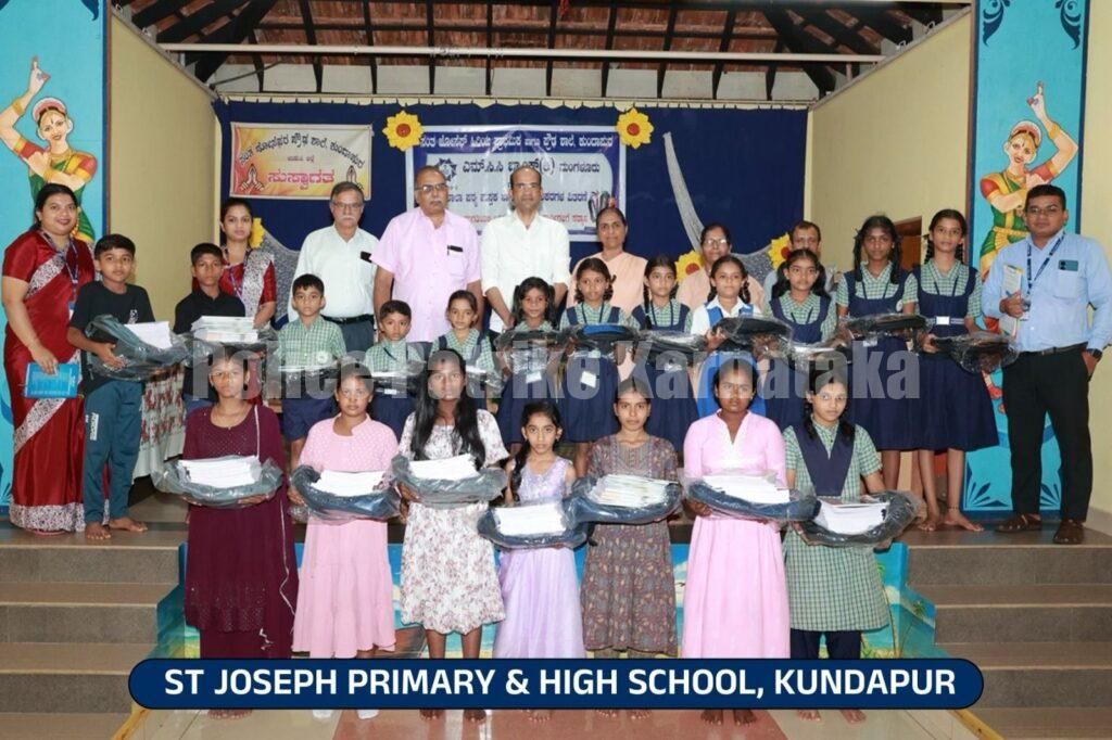 ಎಮ್.ಸಿ.ಸಿ. ಬ್ಯಾಂಕಿನಿಂದ ನೋಟ್ ಪುಸ್ತಕ, ಕೊಡೆ ಮತ್ತು ಸ್ಕೂಲ್ ಬ್ಯಾಗ್ ವಿತರಣೆ