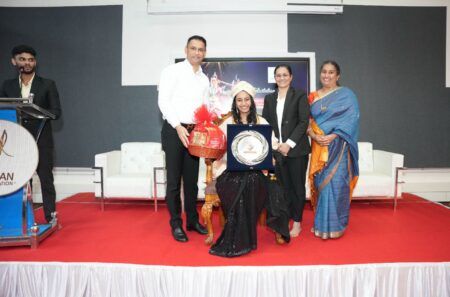 ಏಳು ದಿನ, ನಿರಂತರ ನೃತ್ಯ –ಗೋಲ್ಡನ್ ಬುಕ್ ಆಫ್ ವರ್ಲ್ಡ್ ರೆಕಾರ್ಡ್ ಸಾಧನೆ ಮಾಡಿದ ಮಂಗಳೂರಿನ ಯುವತಿಗೆ , ರೋಹನ್ ಕಾರ್ಪೋರೇಶನ್ ಸಂಸ್ಥೆಯಿಂದ ಗೌರವ ಸನ್ಮಾನ.