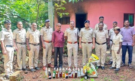 ಬಂಟ್ವಾಳ: ಅಕ್ರಮ ಮದ್ಯ ದಾಸ್ತಾನು ವಶ- ಆರೋಪಿಗಾಗಿ ಅಬಕಾರಿ ಅಧಿಕಾರಿಗಳ ಶೋಧ