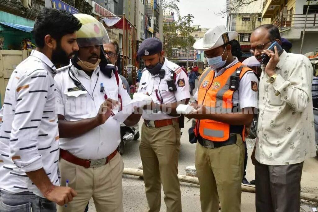 ಟ್ರಾಫಿಕ್ ಪೊಲೀಸರಿಗೆ ಸಂಚಾರಿ ಶೌಚಾಲಯ