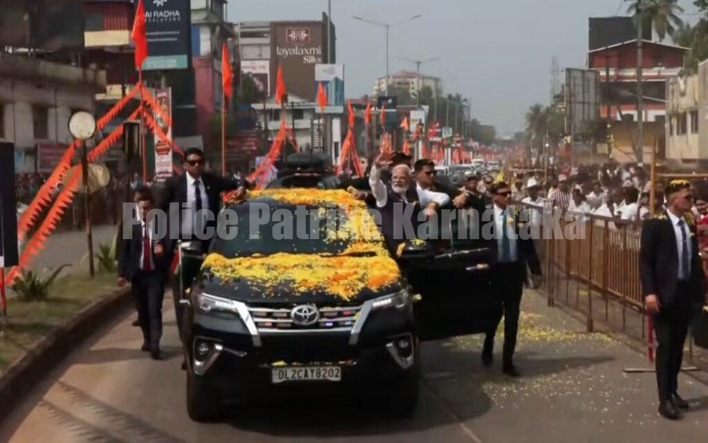 ಉಡುಪಿಯಲ್ಲಿ ಮೋದಿ ಭರ್ಜರಿ ರೋಡ್ ಶೋ..!