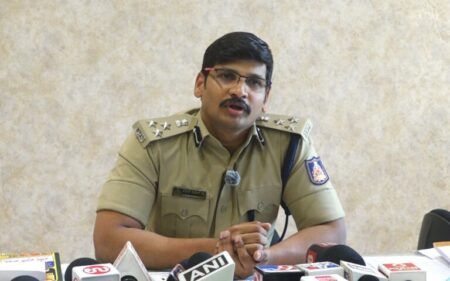ಮಂಗಳೂರಿನಲ್ಲಿ ಮಕ್ಕಳ ಕಳ್ಳರು: ವೈರಲ್ ಲೇಡಿ ವಾಯ್ಸ್ ಹಿಂದಿನ ಅಸಲಿ ಸತ್ಯ ಬಿಚ್ಚಿಟ್ಟ ಕಮಿಷನರ್
