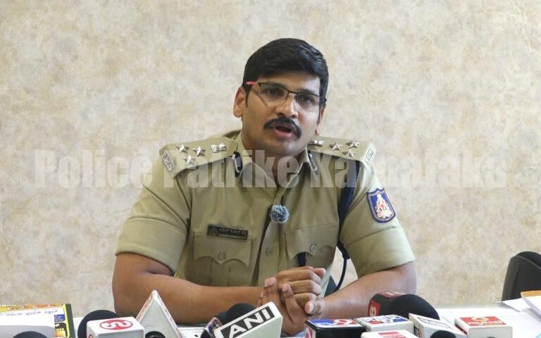 ಮಂಗಳೂರು:ಬಸ್ ಚಾಲಕನ ನಿರ್ಲಕ್ಷ್ಯಕ್ಕೆ ಯುವತಿ ಸಾವು , ಶವ ಮುಂದಿಟ್ಟು ಪ್ರತಿಭಟಿಸಿದವರ ವಿರುದ್ಧವೂ ಕೇಸ್- ಕಮಿಷನರ್