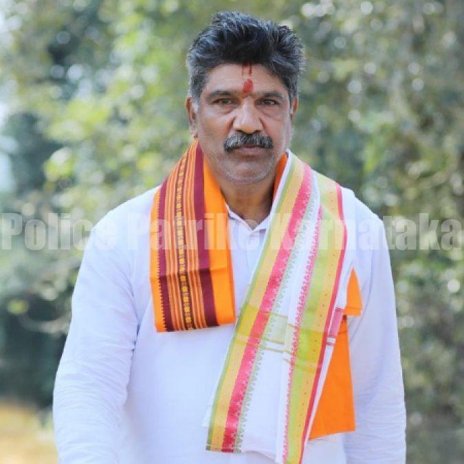 ಮಹೇಶ್ ಶೆಟ್ಟಿ ತಿಮರೋಡಿ ಗಡಿಪಾರು ಆದೇಶಕ್ಕೆ ಹೈಕೋರ್ಟ್ ತಡೆ