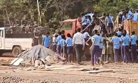 ಬೆಳ್ತಂಗಡಿ: ವಿದ್ಯಾರ್ಥಿಗಳನ್ನು ಟಿಪ್ಪರ್, ಪಿಕಪ್ನಲ್ಲಿ ಅಧ್ಯಯನಕ್ಕೆ ಕರೆದೊಯ್ದ ಮುಖ್ಯ ಶಿಕ್ಷಕ ಅಮಾನತು