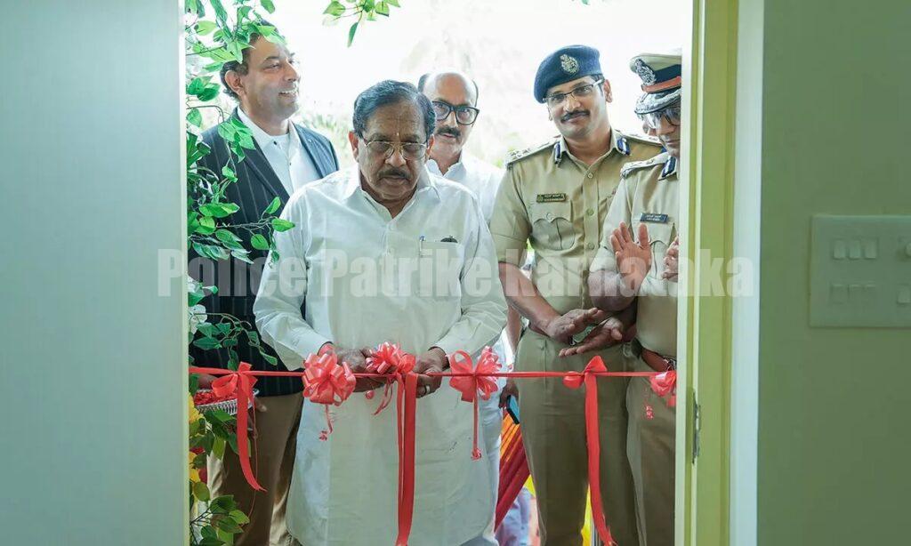 ಮಂಗಳೂರು ಅಂತರ್ರಾಷ್ಟ್ರೀಯ ವಿಮಾನ ನಿಲ್ದಾಣ : ಪೊಲೀಸ್ ಹೊರಠಾಣೆ ಉದ್ಘಾಟನೆಗೈದ ಗೃಹ ಸಚಿವ ಡಾ. ಜಿ. ಪರಮೇಶ್ವರ