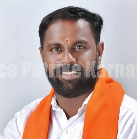 ಉಡುಪಿ: ಹಿಂದೂ ಸಂಘಟನೆಯ ಮುಖಂಡನಿಗೆ ಚೂರಿ ಇರಿತ!!