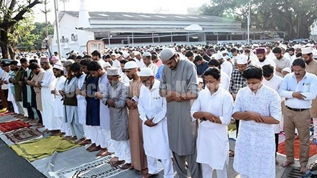 ಕರಾವಳಿಯಾದ್ಯಂತ ಸಂಭ್ರಮದ ಈದ್ ಉಲ್ ಫಿತರ್ ಆಚರಣೆ