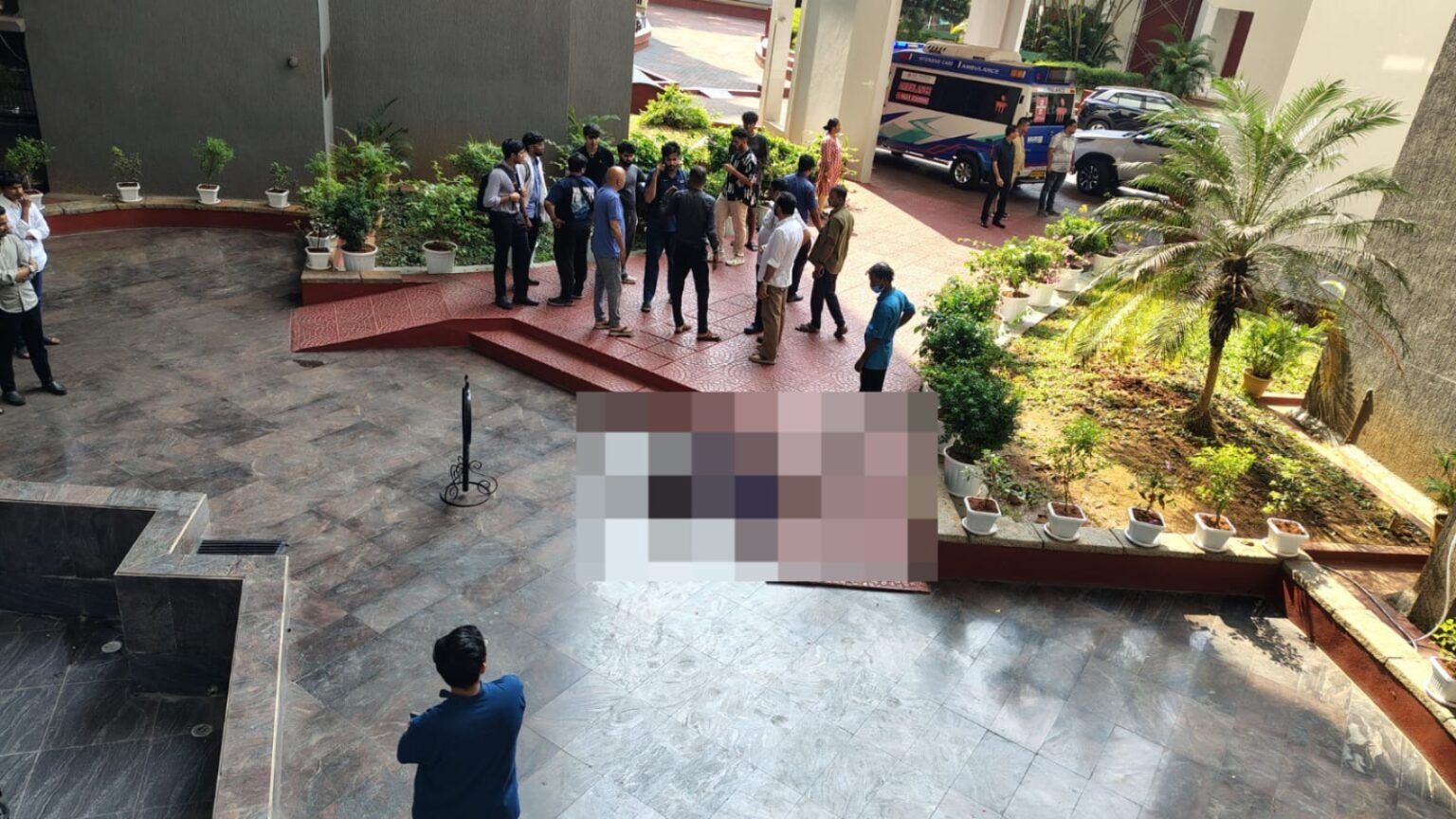 ಮಂಗಳೂರು: ಕಟ್ಟಡದ 12ನೇ ಮಹಡಿಯಿಂದ ಜಿಗಿದು ವಿದ್ಯಾರ್ಥಿ ಆತ್ಮಹತ್ಯೆ