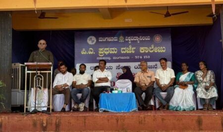 ಪಿ ಎ ಪ್ರಥಮ ದರ್ಜೆ ಕಾಲೇಜಿನ ವಿದ್ಯಾರ್ಥಿಗಳಿಂದ ಕರ್ನಾಟಕ ಪಬ್ಲಿಕ್ ಸ್ಕೂಲ್, ಮೊಂಟೆಪದವಿನಲ್ಲಿ ಎನ್ ಎಸ್ ಎಸ್ ವಾರ್ಷಿಕ ವಿಶೇಷ ಶಿಬಿರಕ್ಕೆ ಚಾಲನೆ