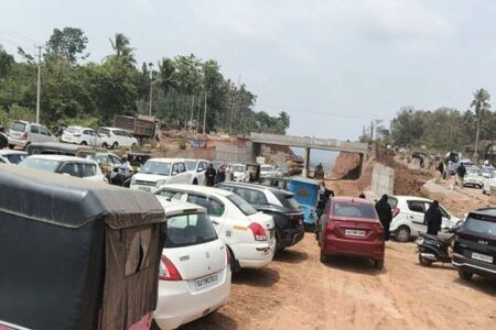 ಮಂಗಳೂರು: ಮದುವೆ ಕಾರ್ಯಕ್ರಮದಿಂದ ಟ್ರಾಫಿಕ್ ಜಾಮ್! ಹಾಲ್ ಮಾಲೀಕರು ಮತ್ತು ಆಯೋಜಕರ ವಿರುದ್ಧ ಪ್ರಕರಣ ದಾಖಲು