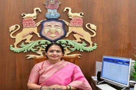 ಸರ್ಕಾರಿ ಕಚೇರಿಗಳಲ್ಲಿ ಹೊಸ ರೂಲ್ಸ್ :ಬೆಳಗ್ಗೆ 10 ಗಂಟೆಯೊಳಗೆ ಕಚೇರಿಗೆ ಹಾಜರು ಕಡ್ಡಾಯ
