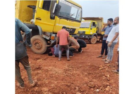 ವಿಟ್ಲ: ಟಿಪ್ಪರ್ ಲಾರಿ ಹರಿದು ಚಾಲಕ ಸ್ಥಳದಲ್ಲೇ ಸಾವು..!!