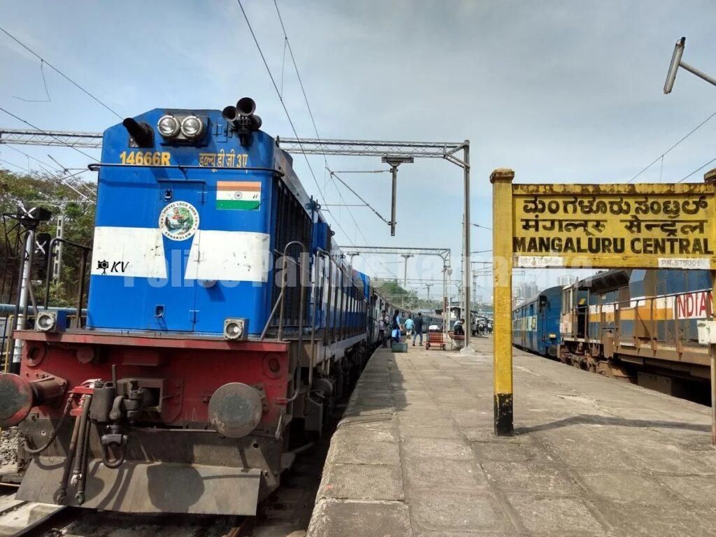 ಮಂಗಳೂರು ರೈಲು ಜಾಲ ಮೈಸೂರು ವಿಭಾಗಕ್ಕೆ ಸೇರ್ಪಡೆ- ದ.ಕ.ದ ಬಹುಕಾಲದ ಬೇಡಿಕೆ ಈಡೇರಿಕೆ