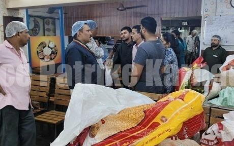 ಮಂಗಳೂರು: ಪ್ರಸಿದ್ಧ ಹೋಟೆಲ್ ಮೇಲೆ ದಿಢೀರ್ ದಾಳಿ..!! ಮಾಲೀಕರಿಗೆ ನೋಟಿಸ್