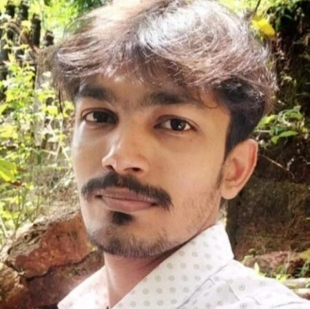 ಪುತ್ತೂರು: ಮನೆಯಂಗಳದಲ್ಲಿ ಯುವಕನ ಮೃತದೇಹ ಪತ್ತೆ..!! ವಿದ್ಯುತ್ ಅವಘಡ ಶಂಕೆ
